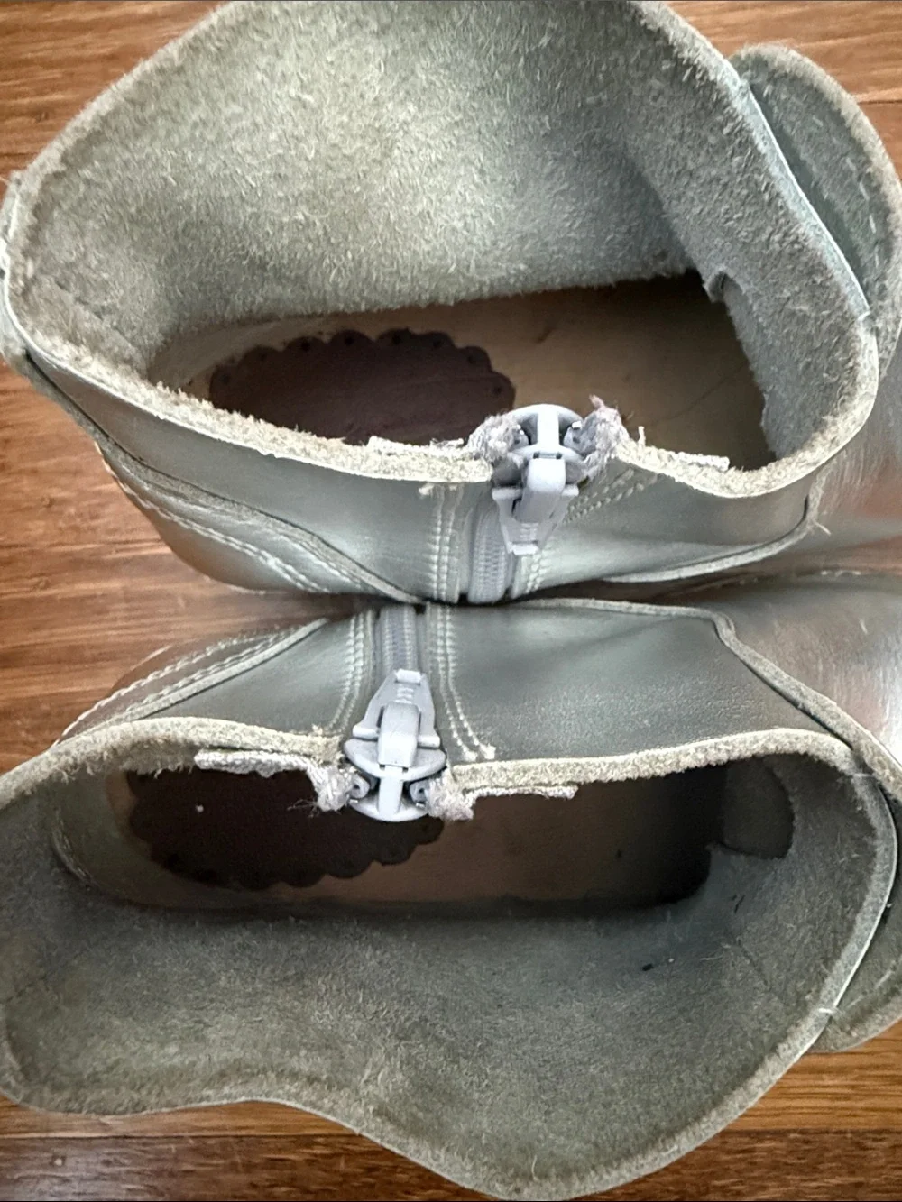 Hanna Andersson Silver Leather Clog Boots